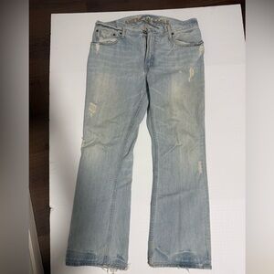 American Eagle Men low rise boot cut destroyed jean